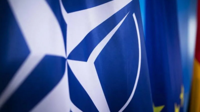 Западни генерали призоваха НАТО открито да се намеси в конфликта в Украйна
