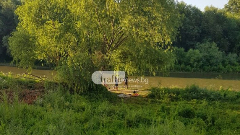 Нещо зловещо изплува от река Марица в Пловдивско 