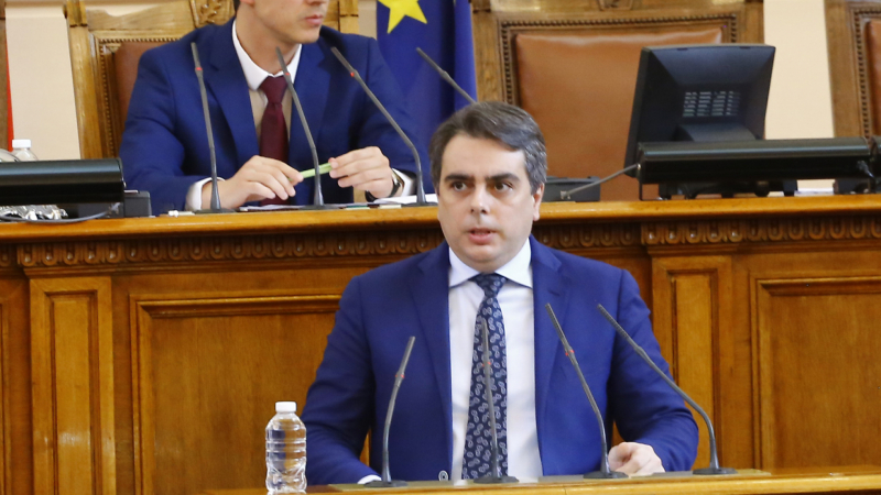 Министерството на Асен Василев отговори на Борисов за Плана за възстановяване