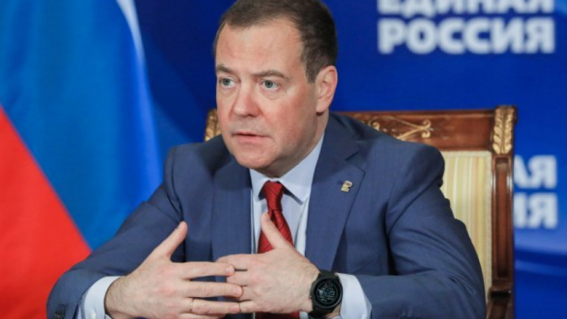 Медведев се загрижи и за Молдова: Велика Румъния ще я "погълне"