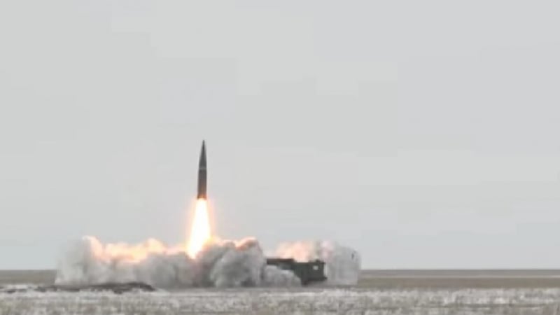 Летят със скорост над 3000 км/ч: От ВВС на Украйна изброиха най-опасните руски ракети