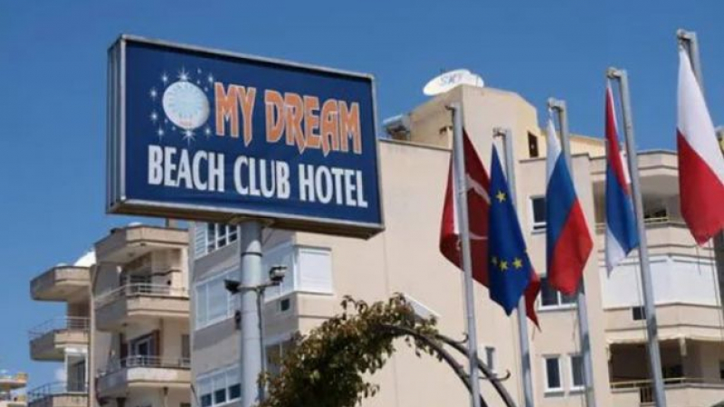 Поляците са шокирани от „имперското поведение“ на руснаците в турските курорти 
