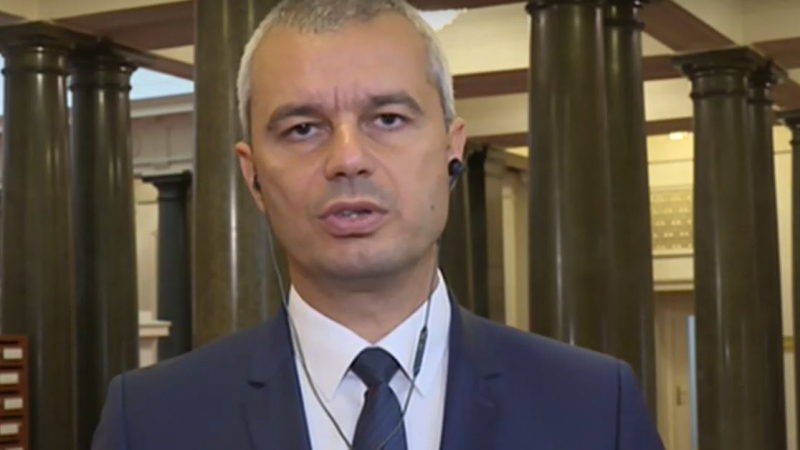Костадинов се извини на избирателите си заради Елена Гунчева и отправи тежки обвинения към...