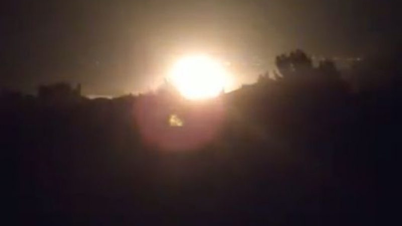 Опасен военен украински самолет се разби в Гърция! Местните са в паника, призоваха ги да... ВИДЕО