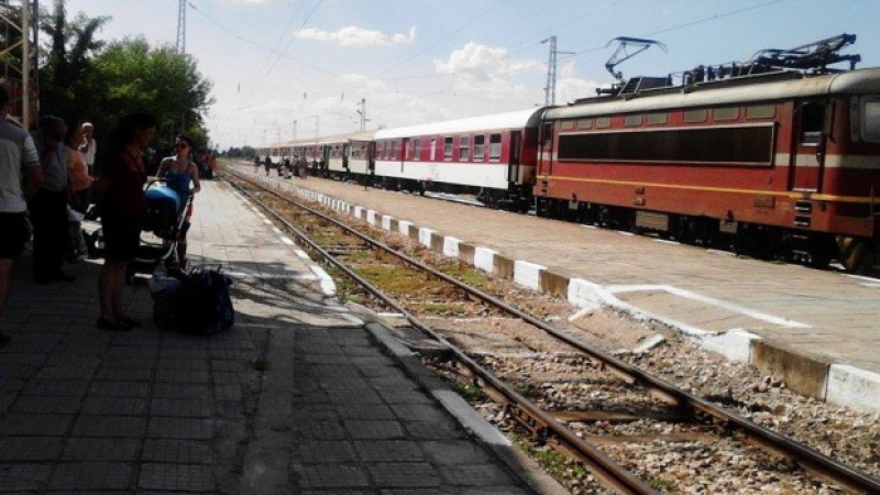 Какво се случва по влаковата линия София – Варна