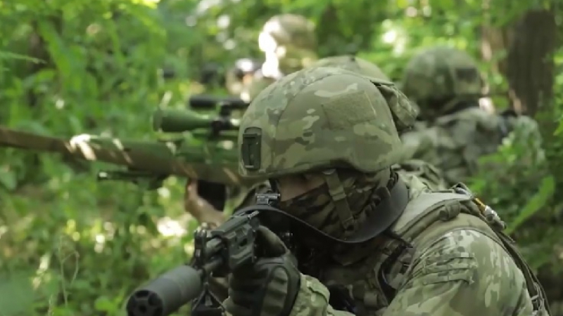ВИДЕО от войната: Как работи руският спецназ, когато е в разузнаване