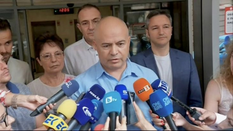 Георги Свиленски, БСП: ИБ ще предложи на Националния съвет два варианта за действие относно третия мандат
