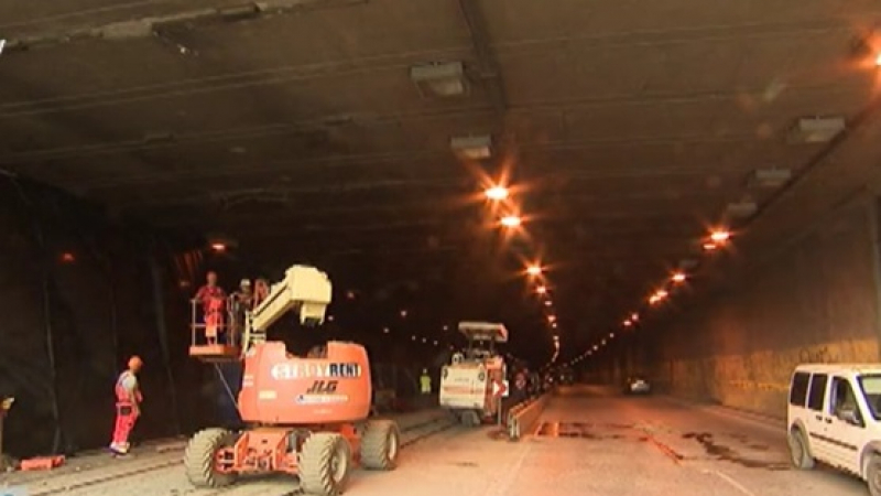 Инфарктен инцидент в тунела на "Люлин": Таванът се разпадна и стана страшно ВИДЕО