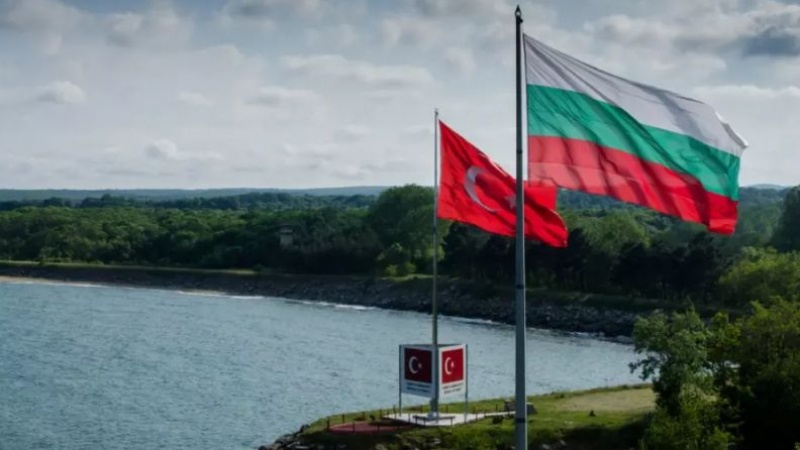 МВнР посече българите, тръгнали към Турция след хубавата новина от Ердоган