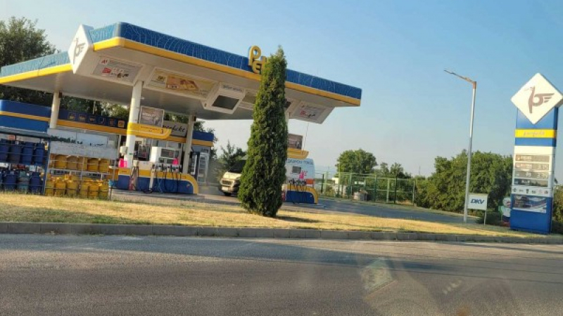 Шофьорка си тръгна разплакана от бензиностанция на "Петрол" след номера, които й погодиха СНИМКИ