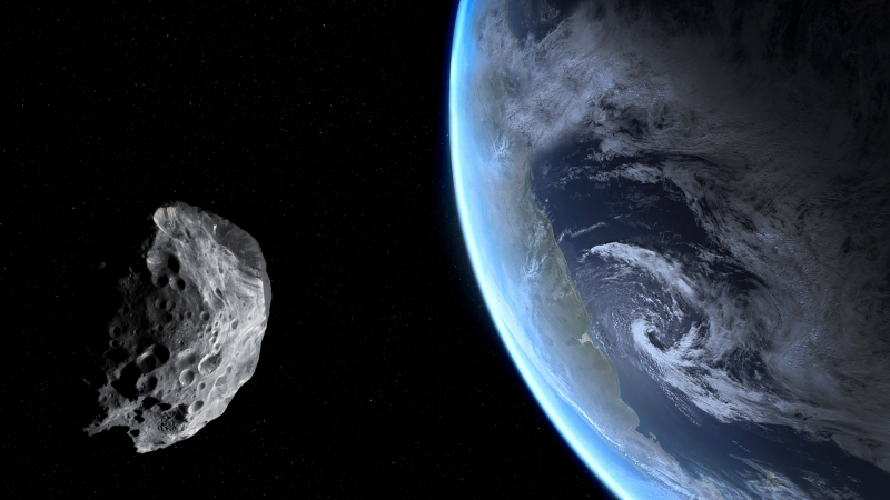 Огромен астероид лети заплашително по посока на Земята