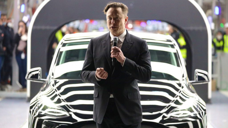 Проблемите за Tesla нямат край, нов удар по компанията на Мъск