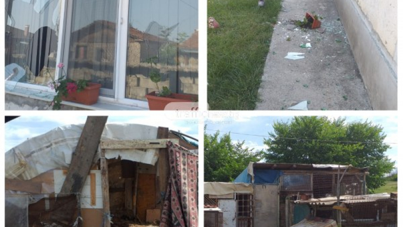 Напрежение в Пловдивско: Самонастанили се роми чупят и заплашват, полицаи бранят къща с деца