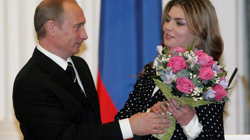 "Дейли мейл" хвърли бомба: Путин е пратил Алина Кабаева в...