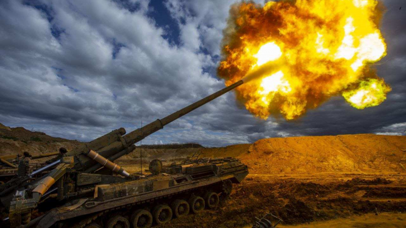 ВИДЕО от войната: Точен артилерийски удар по укрепленията на ВСУ край Артьомовск