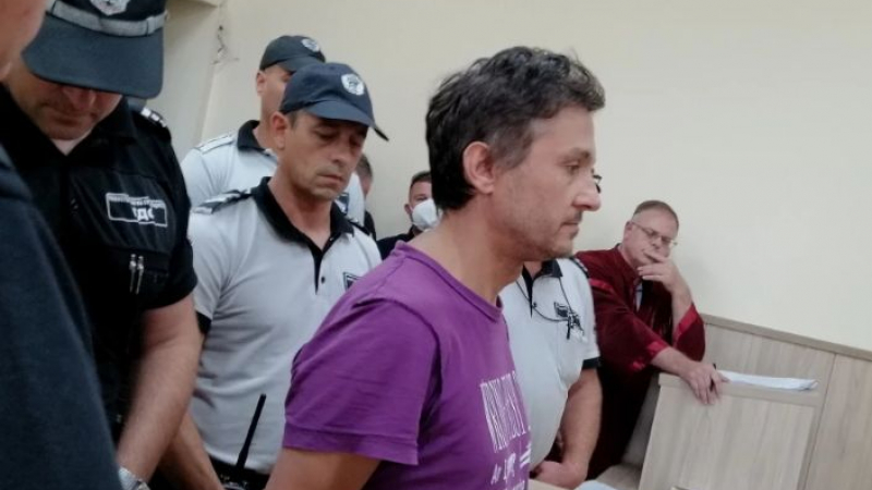 Съдът е в шах, ето какво направи догираният шофьор, вилнял в двора на КАТ-Пловдив