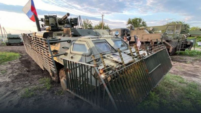 Разглобиха пленен украински бронетранспортьор "Буцефал", ето какво откриха СНИМКИ