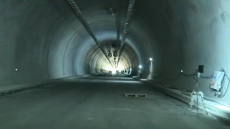 Голяма новина за най-дългия тунел в България 