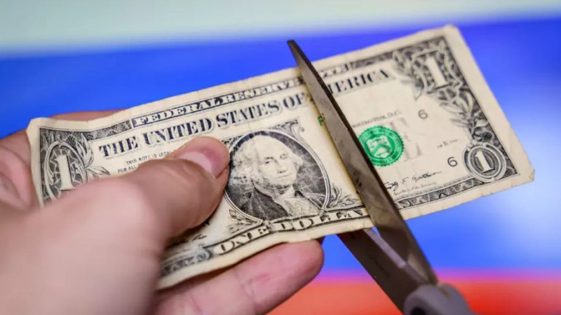 Русия се отказва от "токсичния" долар, ето новата финансова система на многополюсния свят