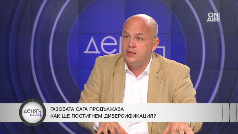 Александър Симов: Още през април БСП поиска преговори с „Газпром“ 