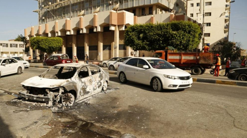 Либия пак се тресе от размирици! 32 души бяха убити в Триполи