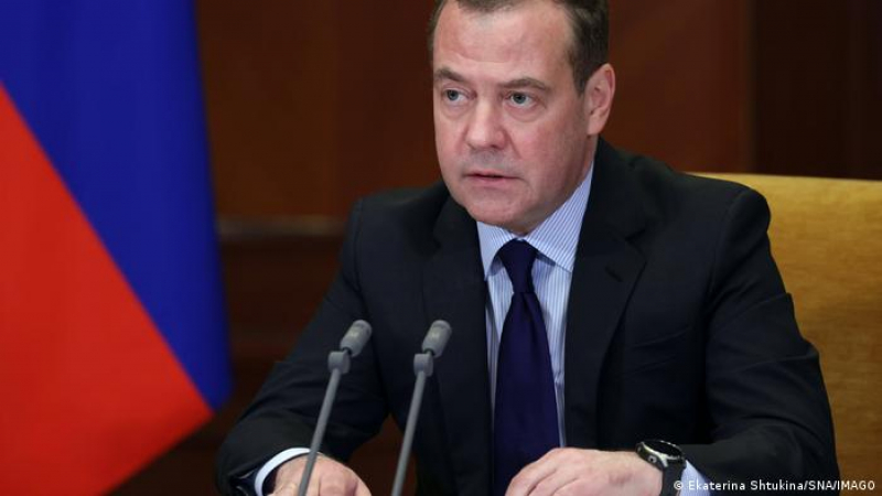 Медведев с мрачна прогноза за ръст на цената на газа в Европа, удря...