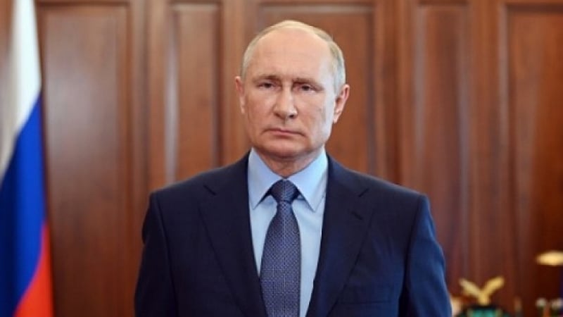 Путин получил пристъп след новината за украинската офанзива и му била оказана спешна медицинска помощ