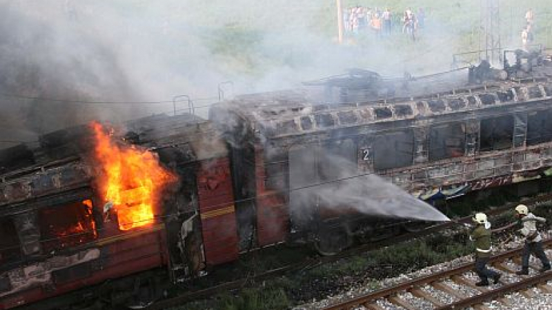 Пожар избухна във влак в Каспичан, откриха скандална връзка с драмата в Хитрино