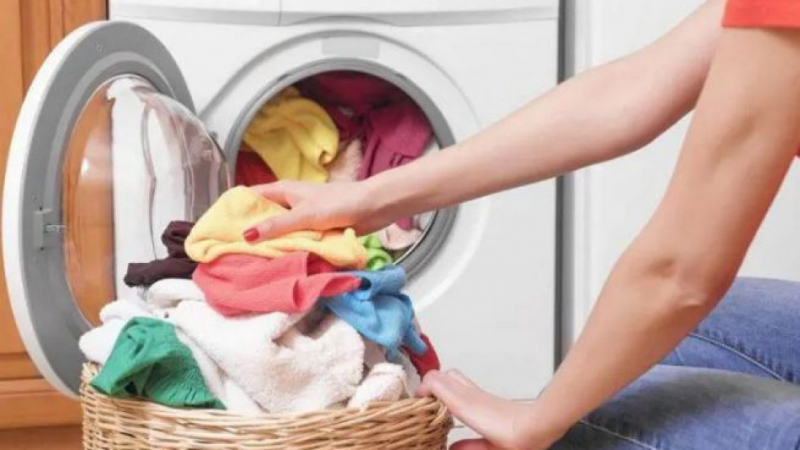 7 груби грешки при прането, с които съсипваме дрехите