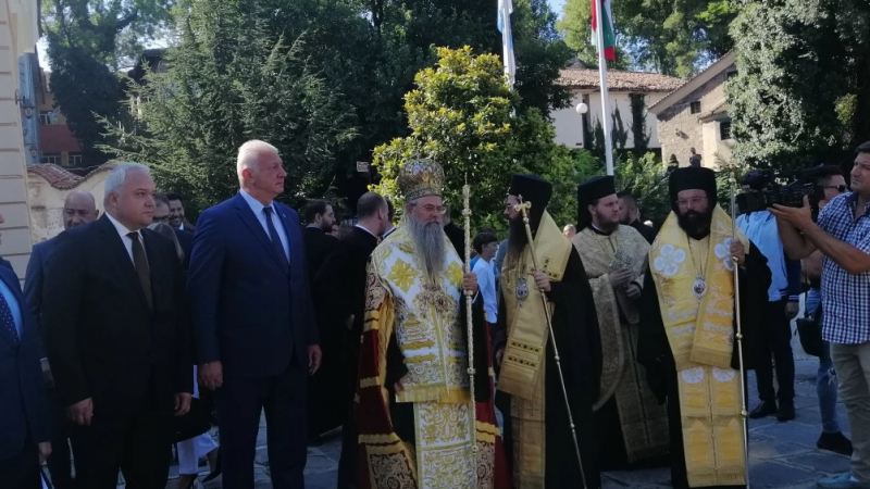 Скандал между Промяната и владиката Николай на празника на Съединението в Пловдив