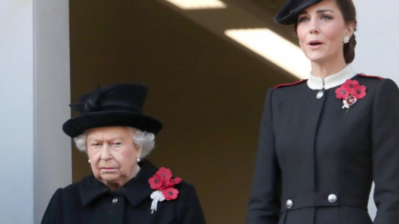 Кейт е съкрушена след смъртта на кралица Елизабет II! Сърцераздирателни СНИМКИ