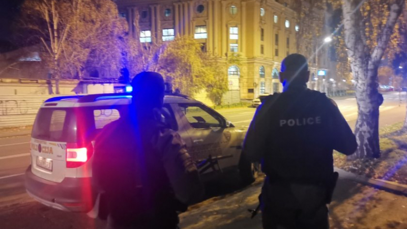Среднощен атентат срещу посолството ни в Скопие, извършителят е избягал