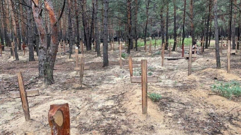 Зеленски откри  доказателства за зверства в масовите гробове в Изюм