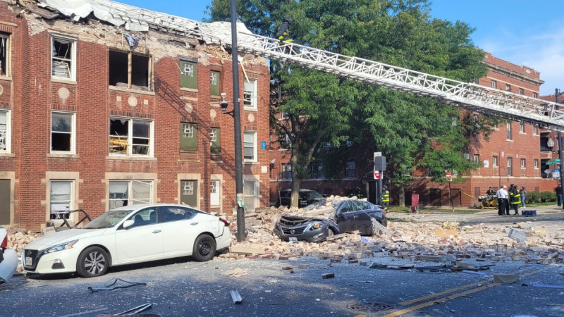 Експлозия срина сграда в US град, пълен с българи, спасители вадят затрупани, фучат линейки ВИДЕО
