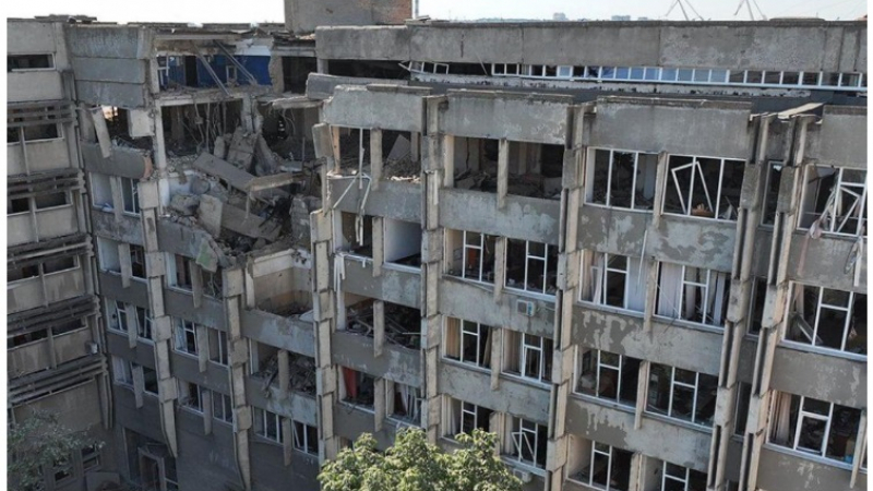 Киев съобщи за масирани руски ракетни удари по ключови градове, има разрушения и жертви ВИДЕО