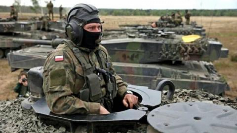 Полковник Баранец: Едно решение на Зеленски ще доведе до война между Полша и Русия