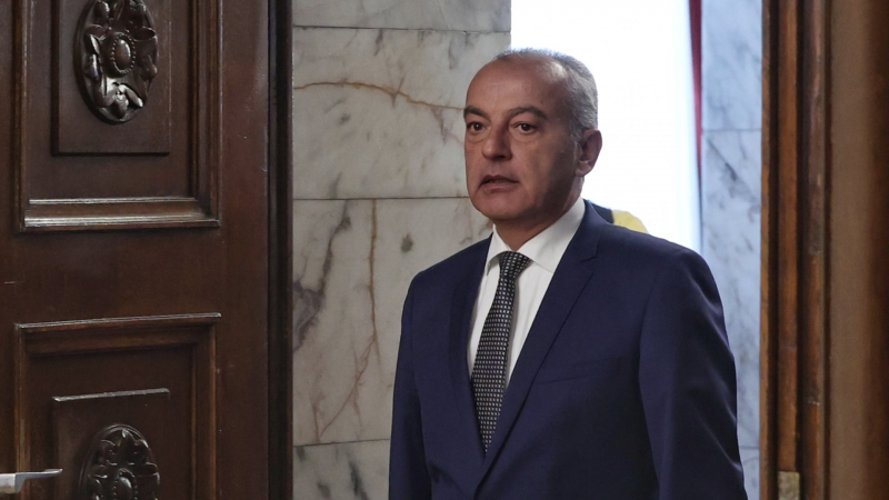 Гълъб Донев проговори за заплахата от петролно ембарго