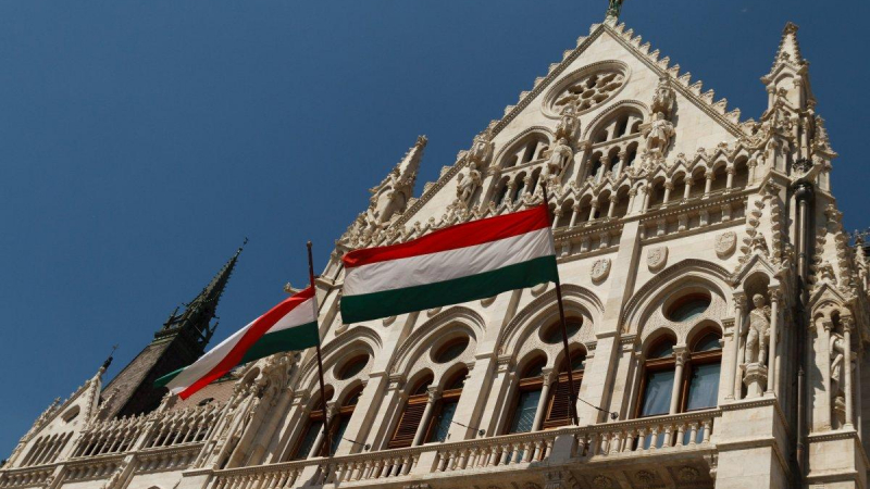 Унгарски вестник прогнозира поражението на Украйна
