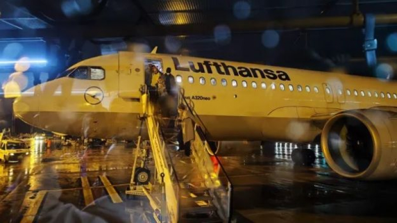 Жесток скандал с Луфтханза след страховитото пропадане на самолет ВИДЕО