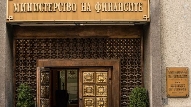 България се нагърби с нов дълг за стотици милиони 