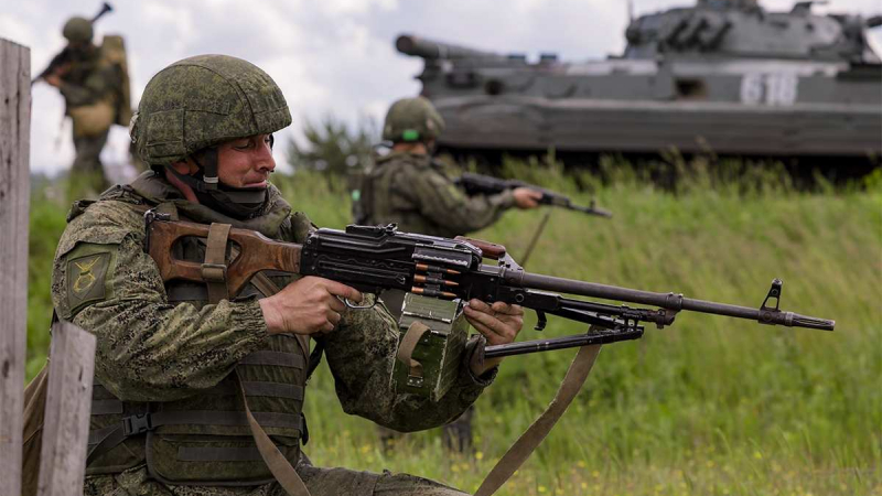 ВИДЕО от войната: Мобилизираните бойци от руската армия преминават бойно обучение