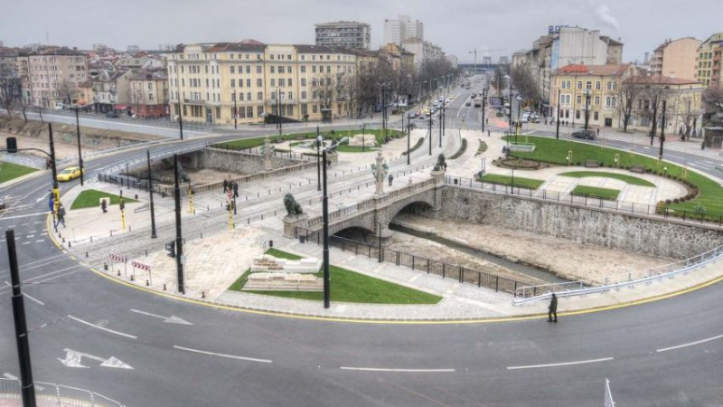 Пловдивчани завиждат: В София отдавна направиха това и трафикът се отпуши 