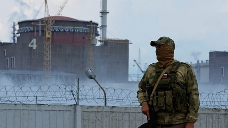 Заплахата от тежка ядрена авария: Евакуират град близо до АЕЦ "Запорожие", експертите са притеснени