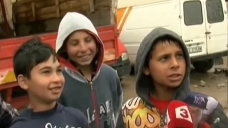 Ще ви се свие сърцето: Помолиха ромчета да кажат „Аз съм българче“, последва кошмар