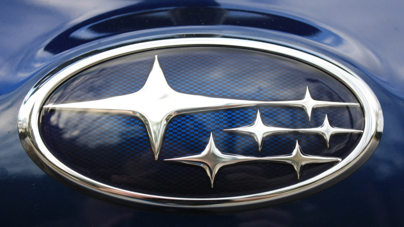Уникално тунинговано Subaru пикап се продава евтино СНИМКИ