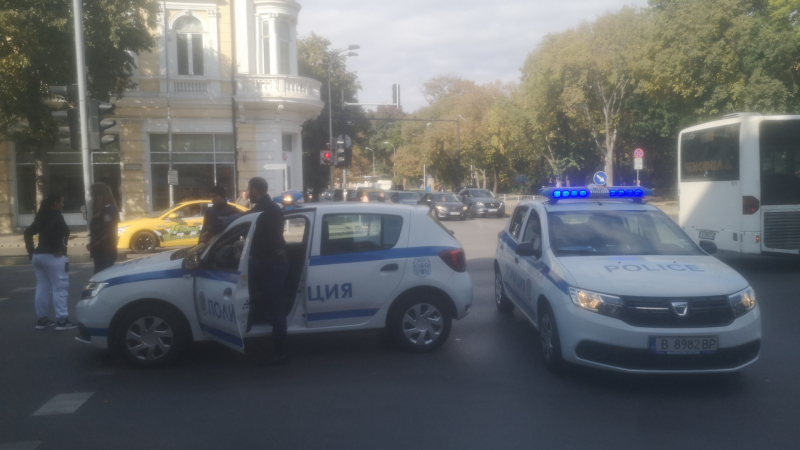Извънредна ситуация във Варна, центърът е под блокада СНИМКИ