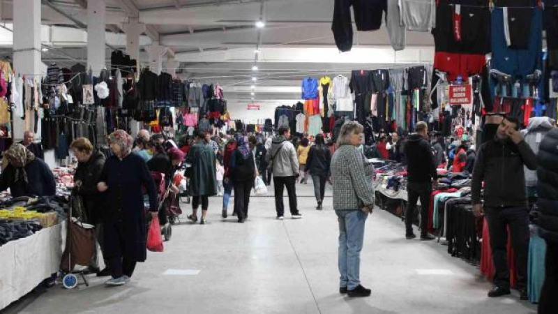 Българите откриха нов шопинг рай в Турция, местните потриват доволно ръце