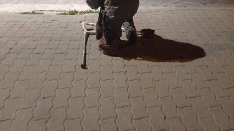 Проклятие: СНИМКА на възрастен мъж с ампутиран крак разтърси цяла България