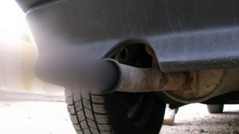 Тежък удар за шофьорите с коли с бензинови и дизелови двигатели 