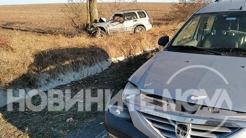 Меле с автомобили в Бургаско заради гъзар със спортна кола, има ранени СНИМКИ